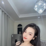 Lorry Russian Escorts in Photo 12 of 15