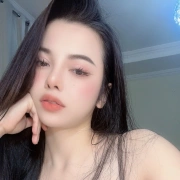 Lorry Russian Escorts in Photo 9 of 15