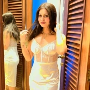 Sneha The Sexiest Escorts Photo 7 of 7